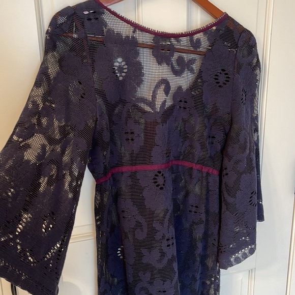 Free People | size Small | Navy Lace Tunic - Picture 4 of 6